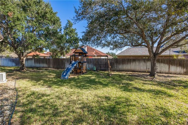 7701 Marissa Dr, Corpus Christi, TX 78414