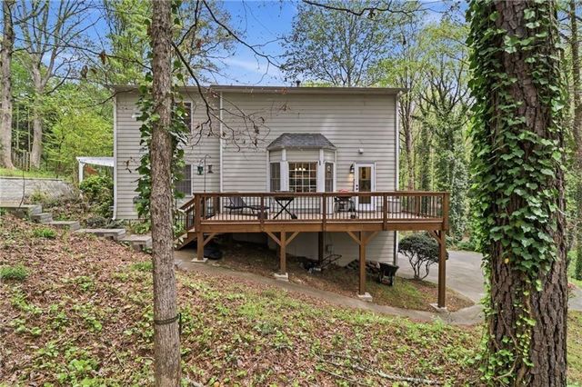 206 Apple Court, Woodstock, GA 30188