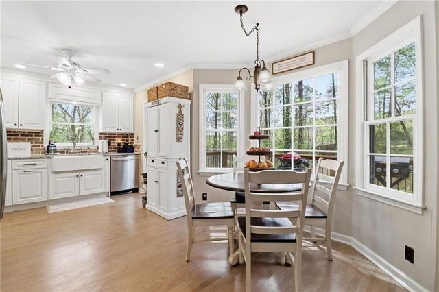 206 Apple Court, Woodstock, GA 30188