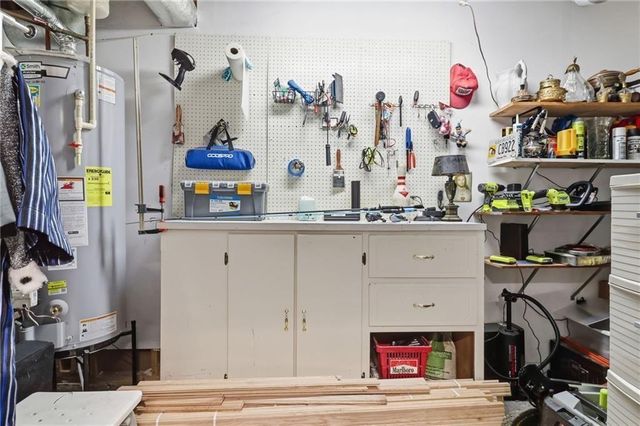 206 Apple Court, Woodstock, GA 30188