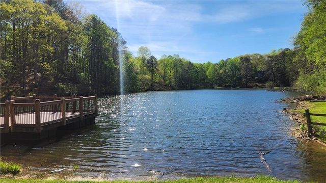 206 Apple Court, Woodstock, GA 30188