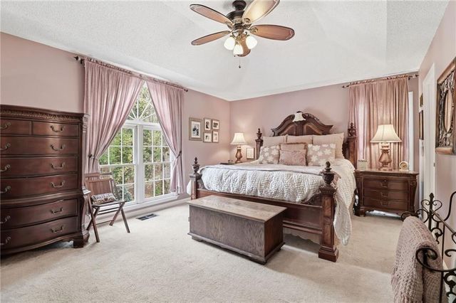 206 Apple Court, Woodstock, GA 30188