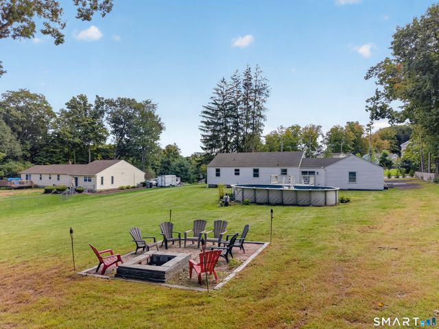 527 Clintonville Road, North Haven, CT 06473