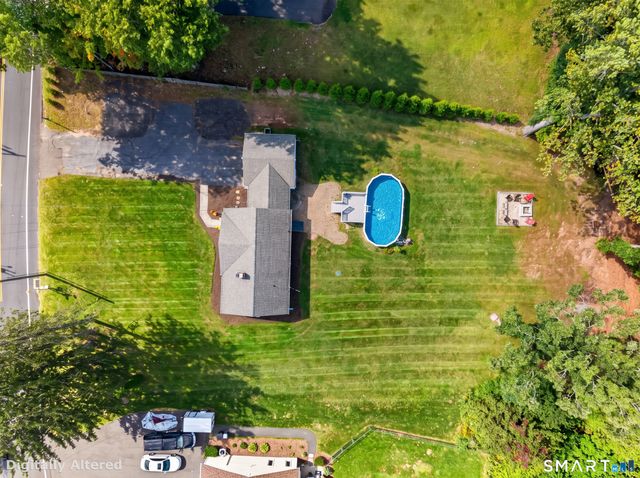 527 Clintonville Road, North Haven, CT 06473