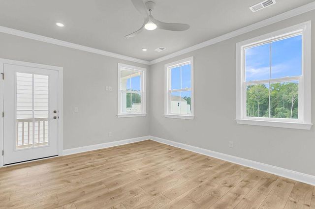 7319 Longtown Drive, Hanahan, SC 29410
