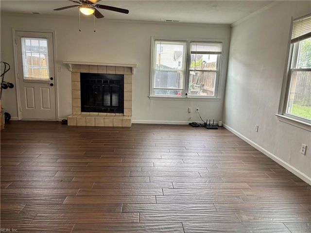 1161 Hillock XING, Virginia Beach, VA 23455