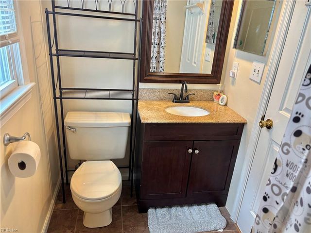 1161 Hillock XING, Virginia Beach, VA 23455