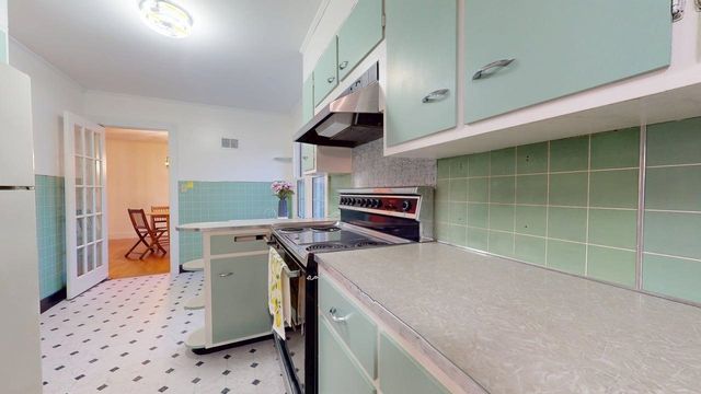 13 Laroe Street, Swanton, VT 05488