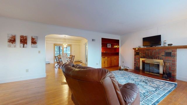 13 Laroe Street, Swanton, VT 05488