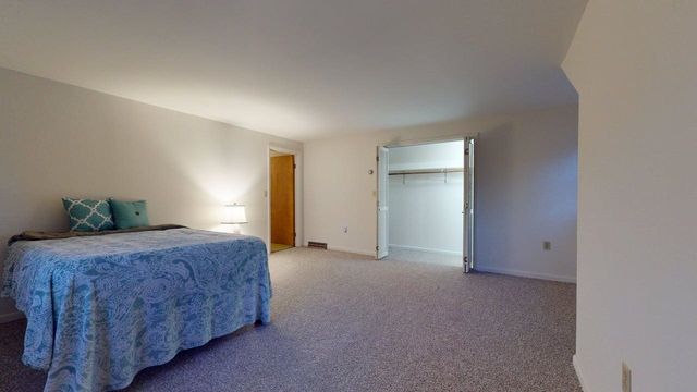 13 Laroe Street, Swanton, VT 05488