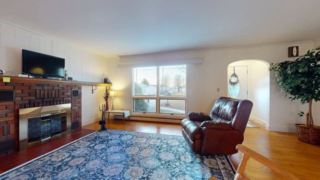 13 Laroe Street, Swanton, VT 05488