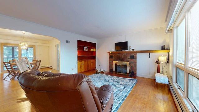 13 Laroe Street, Swanton, VT 05488