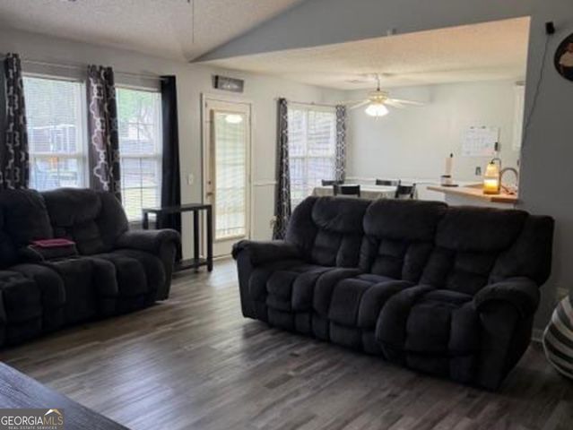 432 Raymond Drive, Winder, GA 30680