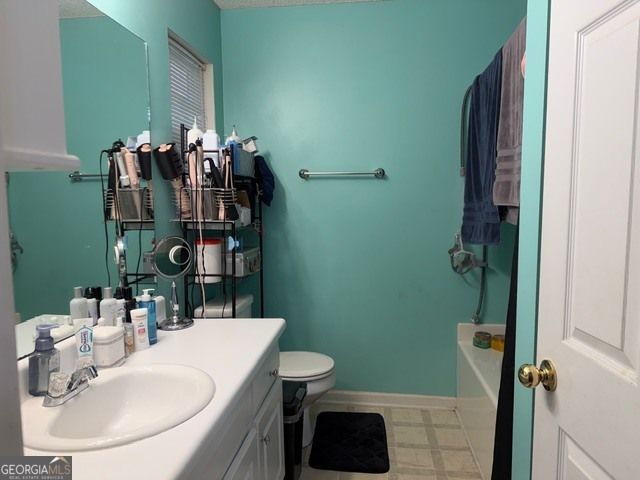 432 Raymond Drive, Winder, GA 30680