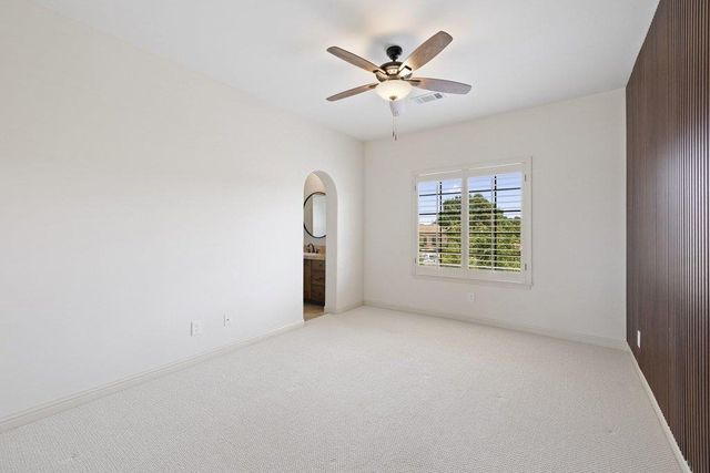 114 Golden Bear DR, Austin, TX 78738