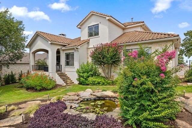 114 Golden Bear DR, Austin, TX 78738