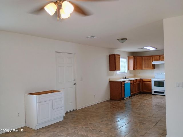 3476 E BLAIR Road, Eloy, AZ 85131