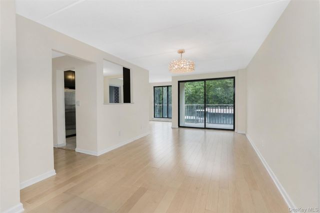 1155 Warburton Avenue 11F, Yonkers, NY 10701