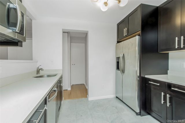 1155 Warburton Avenue 11F, Yonkers, NY 10701