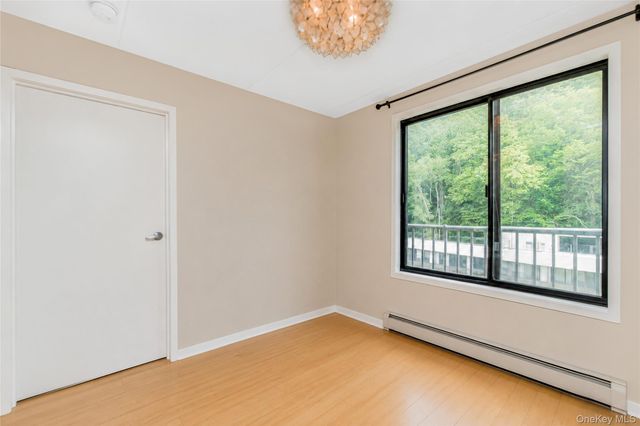 1155 Warburton Avenue 11F, Yonkers, NY 10701