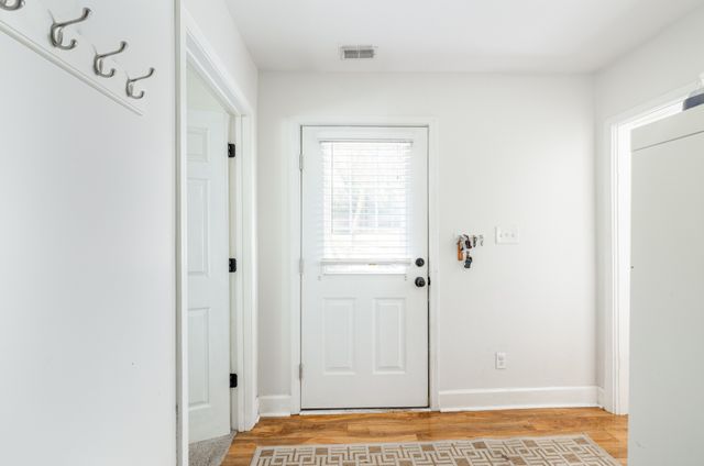 725 Elysian Fields Rd, Nashville, TN 37204