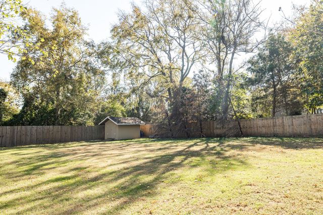 725 Elysian Fields Rd, Nashville, TN 37204