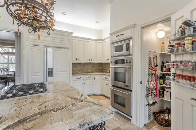 4808 South Lake Drive, Norman, OK 73072