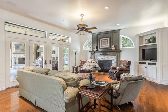 4808 South Lake Drive, Norman, OK 73072