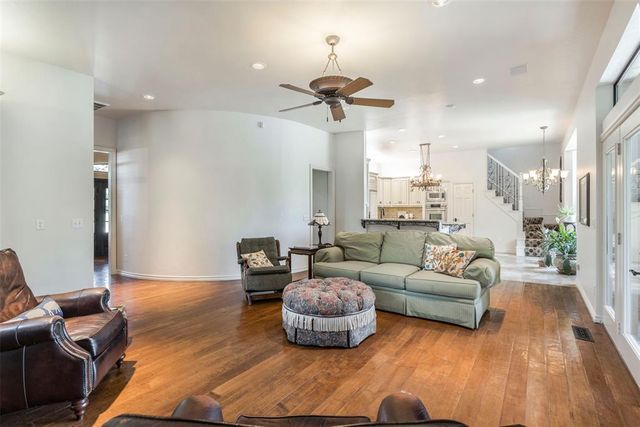 4808 South Lake Drive, Norman, OK 73072