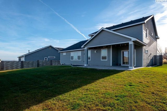 6356 W 38th Ave, Kennewick, WA 99338