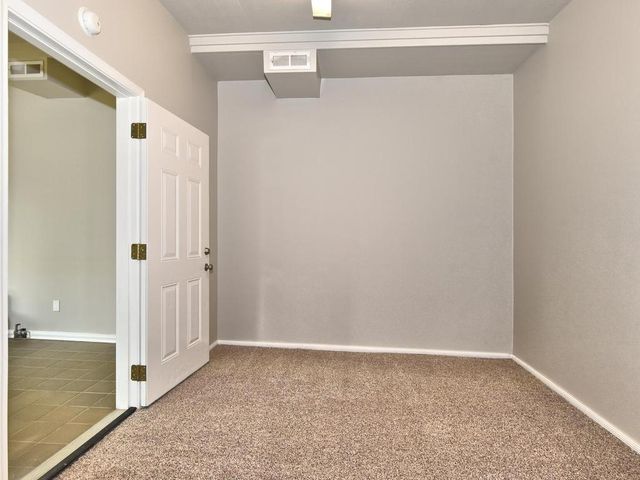 337 S 48th West Avenue, Tulsa, OK 74127