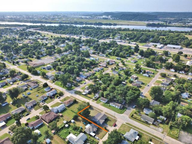 337 S 48th West Avenue, Tulsa, OK 74127