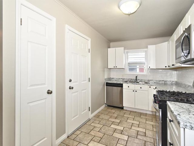 337 S 48th West Avenue, Tulsa, OK 74127