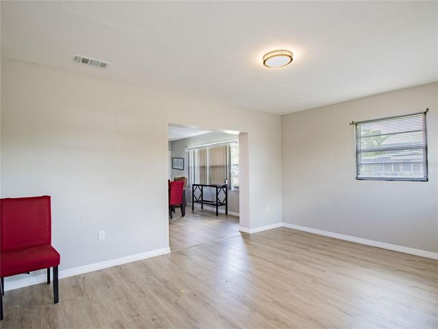 1125 AVENUE L, Haines City, FL 33844