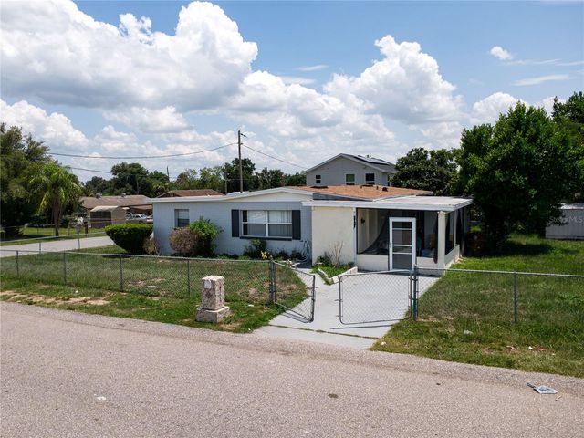 1125 AVENUE L, Haines City, FL 33844