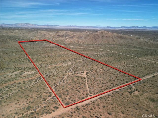 34 La Brisa, Joshua Tree, CA 92252