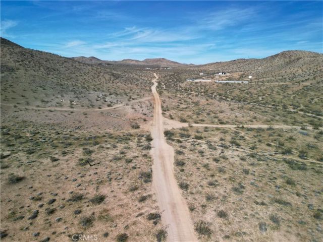 34 La Brisa, Joshua Tree, CA 92252