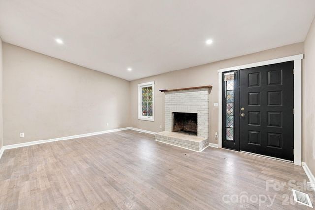 600 Briarcreek Road, Gastonia, NC 28056