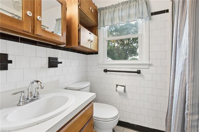 1012 72nd ST, Newport News, VA 23605