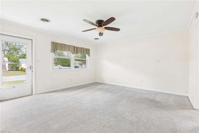 1012 72nd ST, Newport News, VA 23605