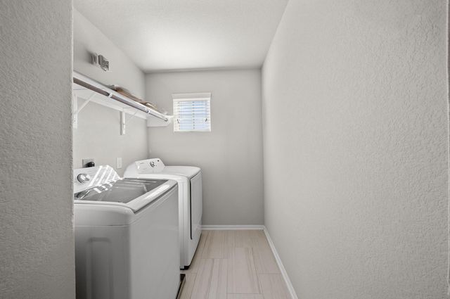 32318 Dusted Bronze Street, Brookshire, TX 77423