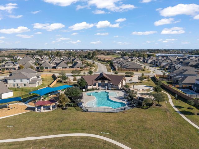 32318 Dusted Bronze Street, Brookshire, TX 77423