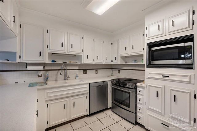 1161 Tamara Dr, Pensacola, FL 32504