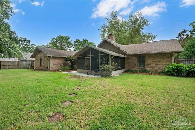 1161 Tamara Dr, Pensacola, FL 32504