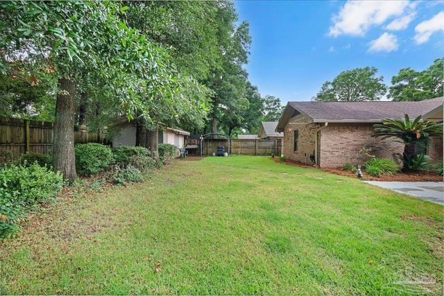 1161 Tamara Dr, Pensacola, FL 32504