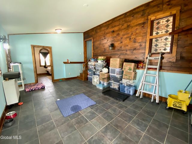 38 Van Heusen Street, Colonie, NY 12205