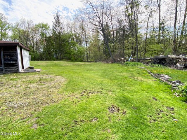 38 Van Heusen Street, Colonie, NY 12205