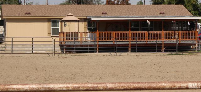 301 Sycamore Drive, Bakersfield, CA 93308