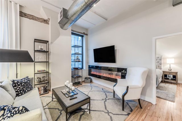 705 Main Street 704, Houston, TX 77002