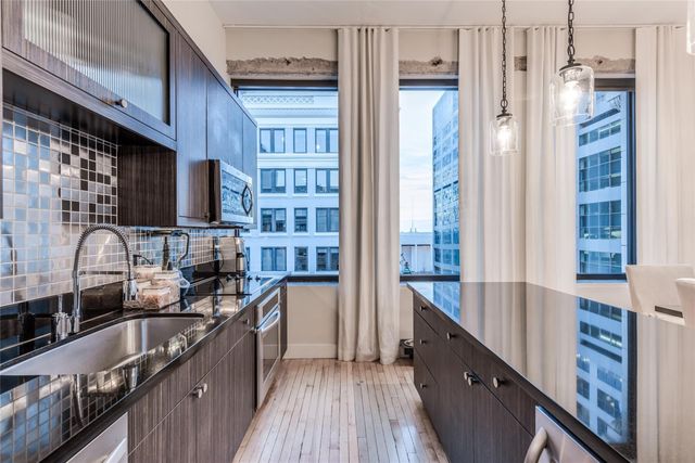 705 Main Street 704, Houston, TX 77002